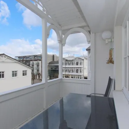 F-1099 Ferienwohnung Iris Fewo 01 Balkon Apartment Binz